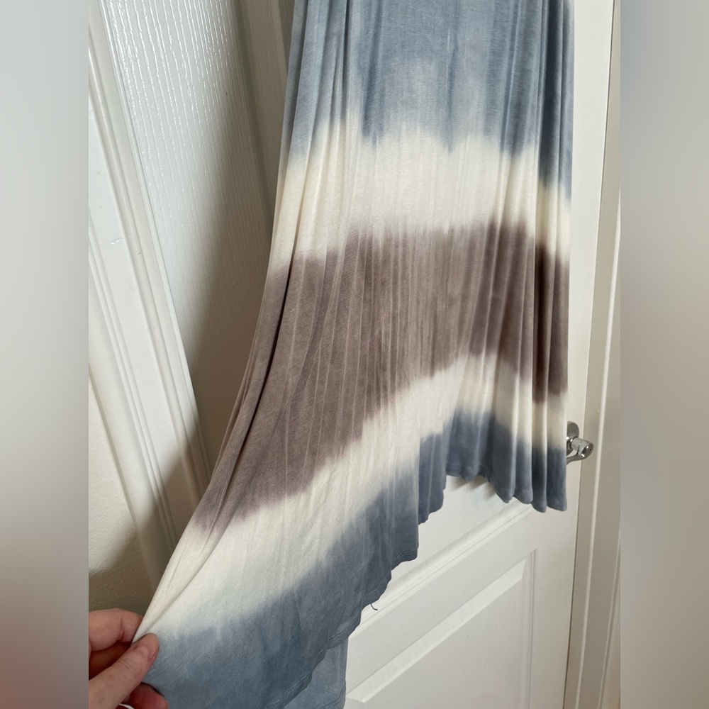 Mono B flowy maxi skirt in ivory, taupe, dusty blue wide tie dye size Small NWT - Picture 4 of 5